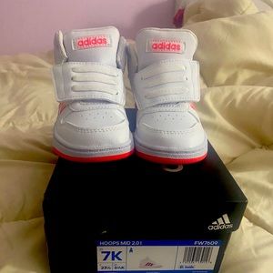 Adidas Hoops Mid 2.01